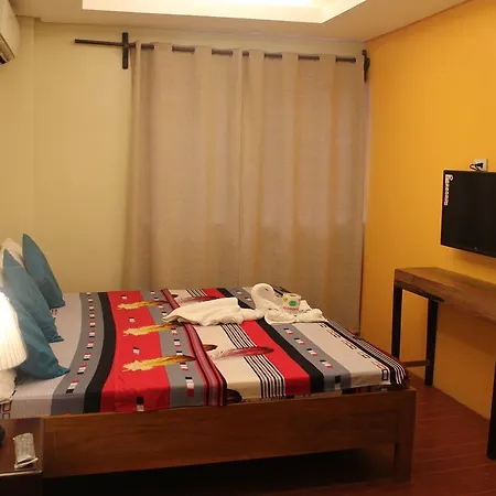 Aqua Travel Lodge El Nido Exterior photo