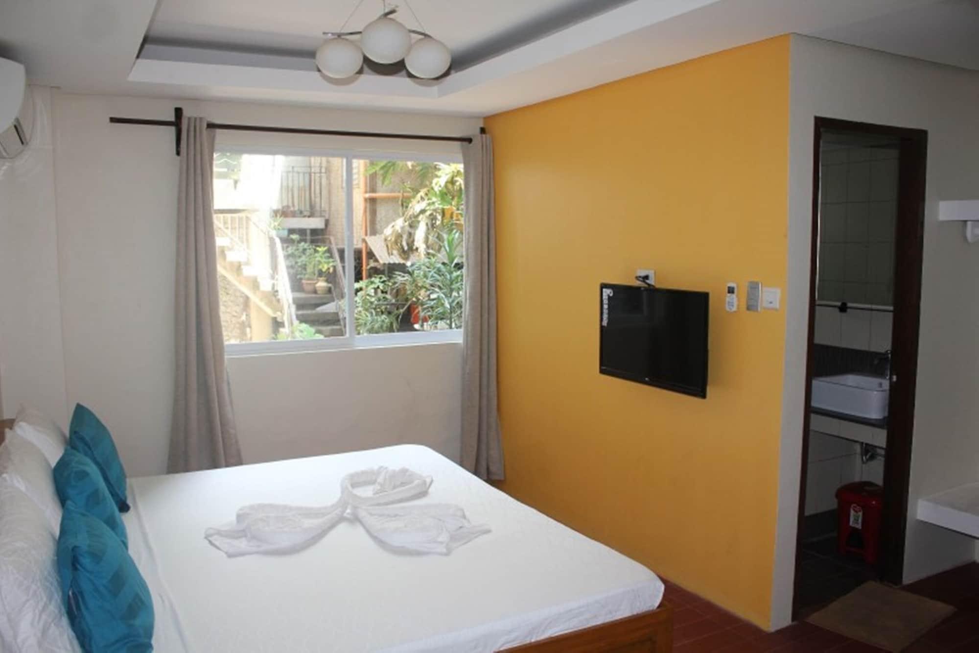 bahay-panuluyan Aqua Travel *