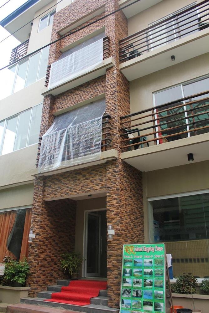 bahay-panuluyan Aqua Travel