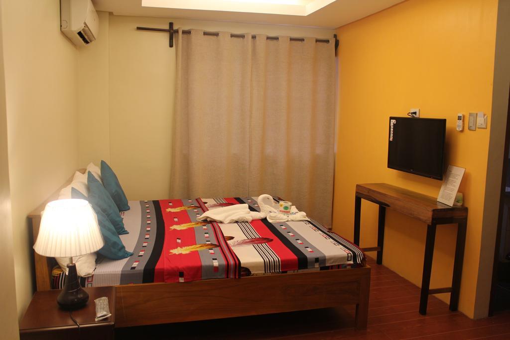 bahay-panuluyan Aqua Travel